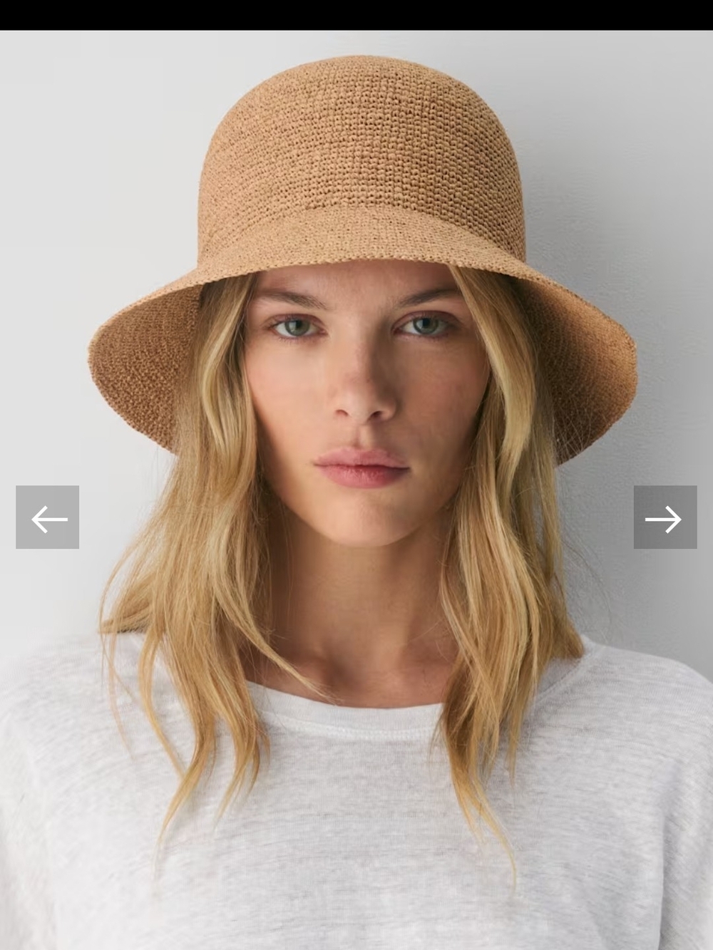 Aritzia Sunbeam Bucket Hat